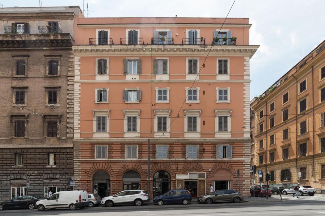 Iflat Lovely Apartment For Groups Rome Luaran gambar